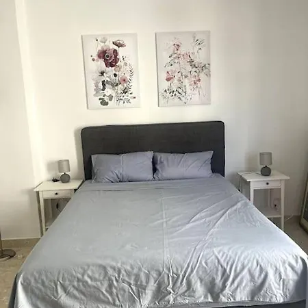 Spacious House With Roof-terrace * Mellieha
